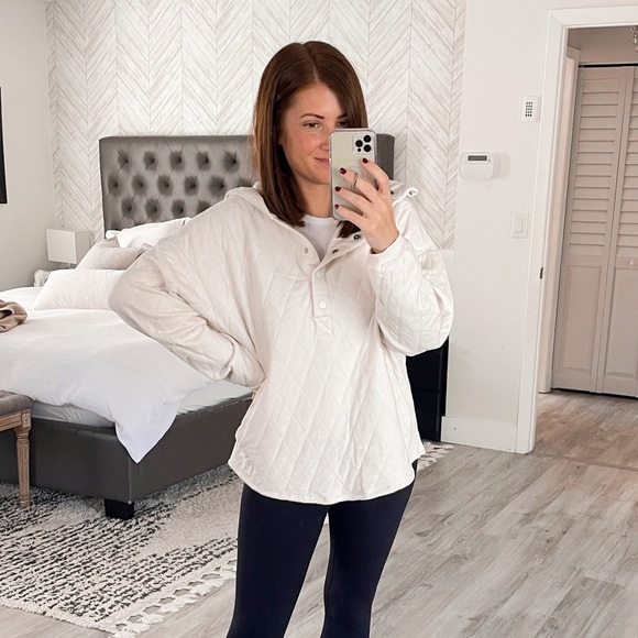 Universal Thread Tops Target Quilted Hoodie Poshmark